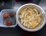 รูปขั้นตอนการทำที่ 1 ของ กระเพาะปลาผัดแห้ง ไก่ฉีก