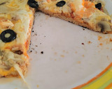 Foto del paso 5 de la receta: Pizza marinera en base de avena sin horno