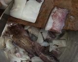 Foto langkah ke 2 dari resep Cumi Asin Pedas (Simple).
