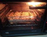 A picture of step 9 of Veg Au gratin and Garlic herb toast.