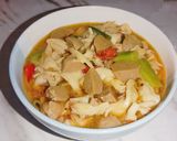 Foto langkah ke 4 dari resep Tumis Kuah Jamur (Simpel, Pedas dan Segar).