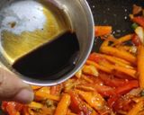एग हाका नूडल्स (egg hakka noodle recipe in marathi) रेसिपी स्टेप 3 फोटो 