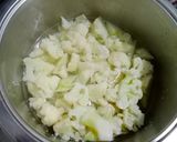 A picture of step 1 of Cream of Cauliflower Soup.