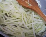 รูปขั้นตอนการทำที่ 2 ของ ผัดมะละกอไข่