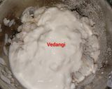 A picture of step 3 of Poha Uttapam.