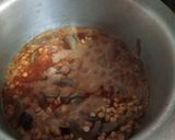 A picture of step 4 of Chana Daal Lauki.
