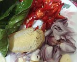 Foto langkah ke 1 dari resep Tumis Oyong Soun.