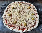 Une image de l'étape 12 de Pizza au fromage 🍕.