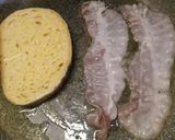 A picture of step 4 of Quickie eggy breakie.