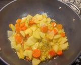 Foto del paso 6 de la receta: Bacalao con patatas y carlotas con tomate 😋😋😜