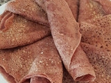 Filloas de vino tinto y chocolate