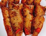 Hình bước làm 3 của món Cá mó chiên muối sả