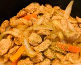 Foto del paso 4 de la receta: Jueves de pavita.... saltada!!