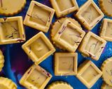 A picture of step 5 of Turmeric and saffron chocolate.