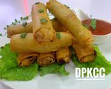 A picture of step 2 of Lumpia.