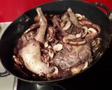 Une image de l'étape 6 de Coq au vin.