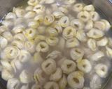 Foto del paso 1 de la receta: 564. Ensalada capresse de tortellini (principal pasta)