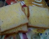 Foto langkah ke 2 dari resep Sandwich gulung abon simple.