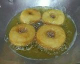 Foto langkah ke 5 dari resep Donat Kentang Ala Bunda Sofia.
