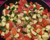 Foto del paso 2 de la receta: Dorada con verduras en hojaldre