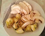 Foto del paso 8 de la receta Salchichas al vino blanco con alcachofas y champiñones