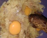 Foto langkah ke 5 dari resep Perkedel Kentang.