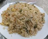 A picture of step 3 of Egg veg fried rice.