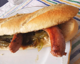 Foto del paso 4 de la receta: Bocata de Salchichas frescas con Pimiento verde asado