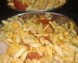 ચટપટી સુકી મમરાની ભેળ (Chatpati Dry Mamra Bhel Recipe In Gujarati) રેસીપી સ્ટેપ3ફોટો