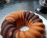 Foto langkah ke 2 dari resep Tulban Marmer Cake.