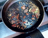 Foto del paso 2 de la receta: Berenjenas al garam masala express al horno con picada Urrutia