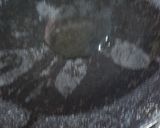 A picture of step 5 of Besan Chilla Curry.