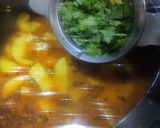 आलू मटर की सब्जी(aloo matar ki sabzi recipe in hindi) रेसिपी चरण 4 फोटो