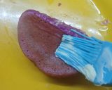 Foto langkah ke 6 dari resep Pukis Buah Naga.