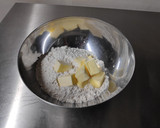 Foto del paso 1 de la receta: Quiche de lacón y espinacas con masa colorada