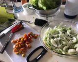 Foto del paso 1 de la receta: Ensalada con tomates cherry y uchuvas