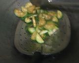 Foto langkah ke 4 dari resep Sambal Terong Bulat Wortel.