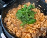 A picture of step 5 of Red Curry Chicken with Bottled Bamboo Shoots (Dorm/Condo Style).