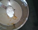 A picture of step 3 of Lemon and honey cream pudding.