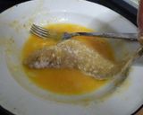 Foto del paso 3 de la receta: Filetes de merluza congelada