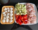 Foto del paso 1 de la receta: Brochetas de pollo súper rápidas