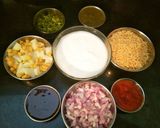 A picture of step 2 of Dahi Puri.
