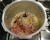 A picture of step 6 of Waghareli khichdi.