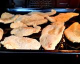 Foto del paso 3 de la receta: Milanesas de pollo con muzzarella y salsa filetto🇺🇾