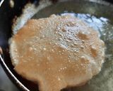 A picture of step 7 of Aamras aur Poori.