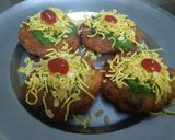 A picture of step 1 of Aloo tikki chat.