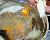 Foto langkah ke 3 dari resep Sayur Bening Bayam Wortel.