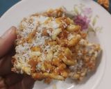 A picture of step 14 of Murmura Chikki.