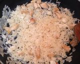 Foto del paso 2 de la receta: Arroz con pollo y queso