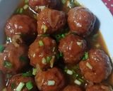 A picture of step 6 of Meat balls.
